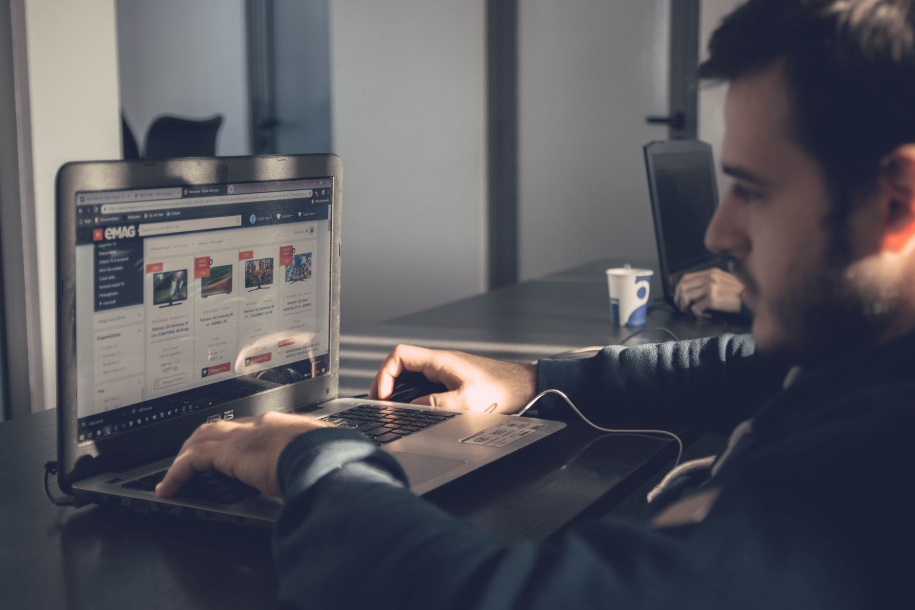 Фото Pexels для статьи «Как работодатели ищут резюме на hh.ru и как попасть в выдачу», автор: Vlad Bagacian